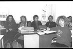 Οι-καθηγήτριες,--Κυριακοπούλου,--Κλάδη,-Μαρκάτου,--Κοκκίνη,-Ντώτου-και-Σημάκου-(Έκδοση-των-τελειοφοίτων-της-Βαρβακείου-Σχολής,-1995-1996)